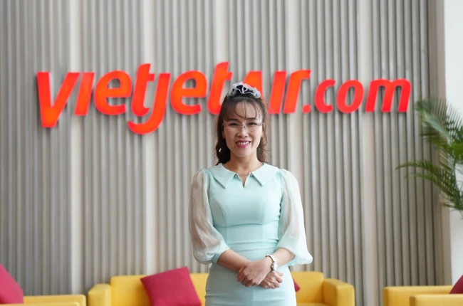 ผู้นำในดวงใจ คุณ เหวียน ถิ เฟือง เถา